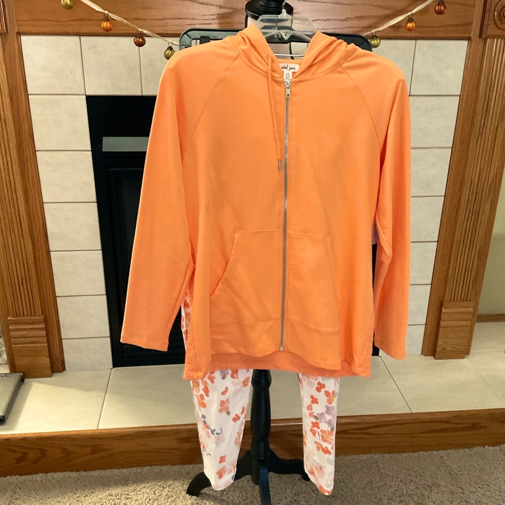 NWT Tribal Jeans Apricot Full Front Zip Hoodie, Women’s Sz P/S
